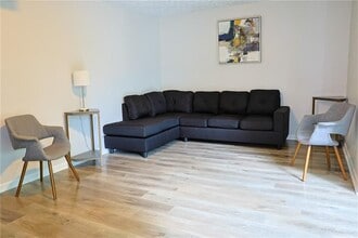 4411 Flakes Mill Rd in Ellenwood, GA - Building Photo - Building Photo