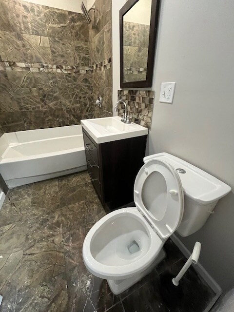 259 Grove St in Waterbury, CT - Building Photo - Building Photo