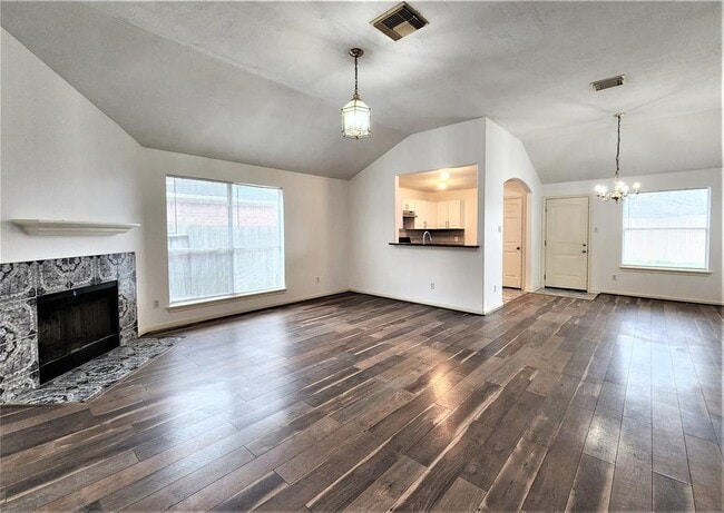 4011 Teal Run Meadows Dr in Fresno, TX - Building Photo - Building Photo