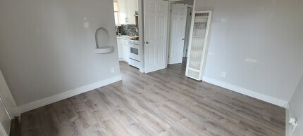 1465 Martin Luther King Jr Way in Berkeley, CA - Building Photo - Building Photo