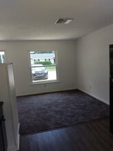 511 W Garrison Ave, Unit 1 in DeLand, FL - Foto de edificio - Building Photo