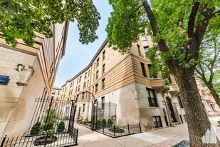 428 W Belden Ave in Chicago, IL - Building Photo