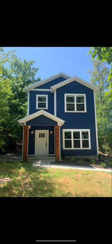 property at 1638 Price Ave