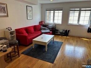 124 68th St in Guttenberg, NJ - Building Photo - Building Photo