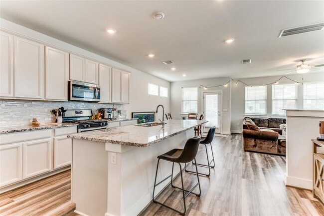 property at 7400 Wynkoop Ct