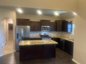 1630 Abbey Ln in Centerton, AR - Building Photo - Building Photo