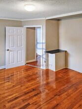 319 Sarah Dr in Warner Robins, GA - Foto de edificio - Building Photo