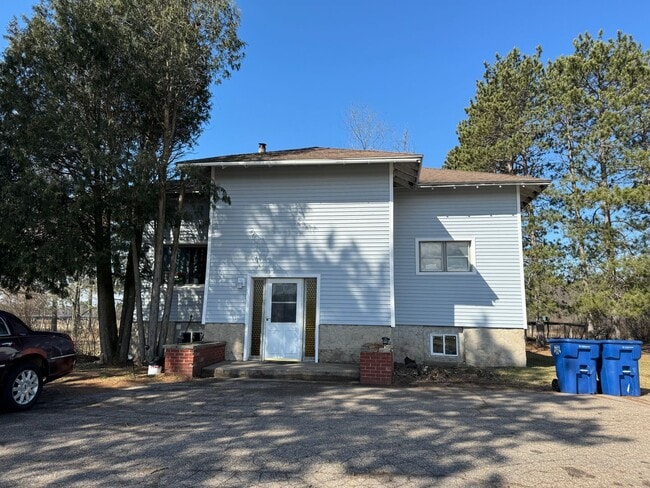 property at 2093 Creek Rd
