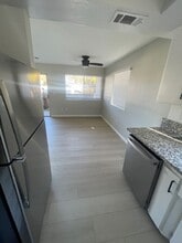 7828 Santa Ysabel Ave in Atascadero, CA - Building Photo - Building Photo