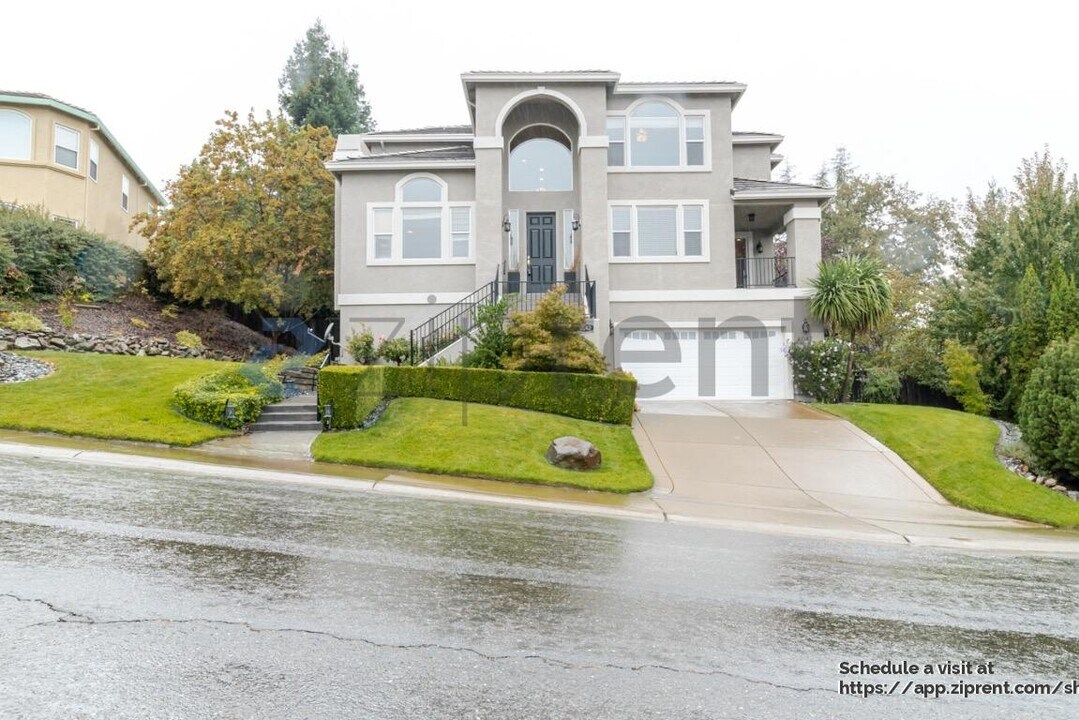 4042 Plateau Cir in Cameron Park, CA - Building Photo