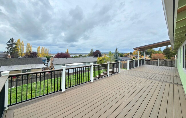 5704 61st Dr NE in Marysville, WA - Building Photo - Building Photo