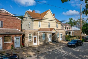 671 5th St in Oakmont, PA - Building Photo