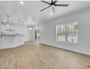 1685 S Tom Wy in Wasilla, AK - Building Photo - Building Photo