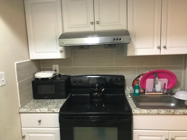 property at 615 N 44th St