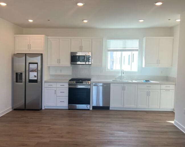 property at 2115 Reed Dr