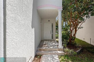 4565 Purdue Dr in Boynton Beach, FL - Building Photo - Building Photo