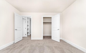 11045 W Garverdale Ln in Boise, ID - Building Photo - Building Photo