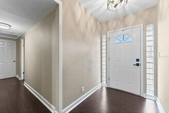 4008 W Swann Ave in Tampa, FL - Building Photo - Building Photo