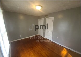 4920 E 34th St in Indianapolis, IN - Building Photo - Building Photo