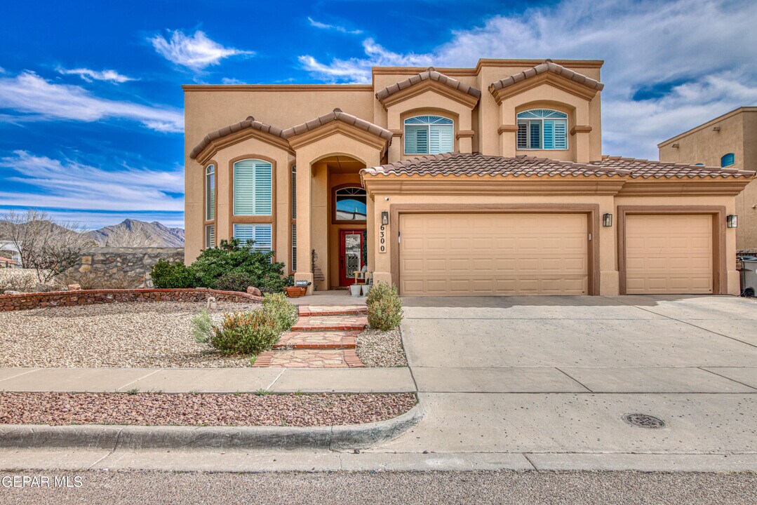6300 Franklin Trail Drive in El Paso, TX - Building Photo