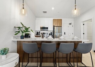 600 Broadway in Everett, MA - Building Photo - Building Photo