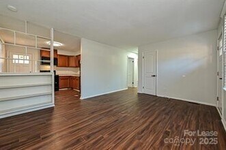4100 Dinglewood Ave in Charlotte, NC - Building Photo - Building Photo