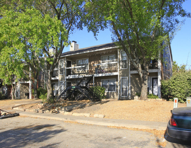 2007 W Loop in Austin, TX - Foto de edificio - Building Photo