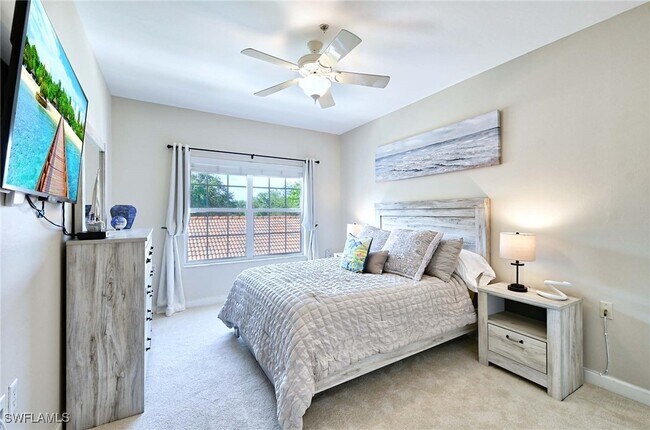 property at 3035 Horizon Ln