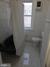 1435 W Cayuga St in Philadelphia, PA - Building Photo - Building Photo