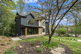 2344 Bynum Rd NE in Atlanta, GA - Building Photo - Building Photo