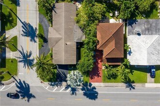 818 N 12th Ave in Hollywood, FL - Foto de edificio - Building Photo