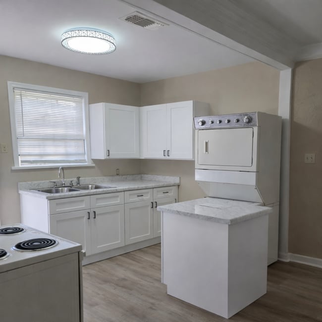 1988-1990 Walker Ave in Memphis, TN - Building Photo - Building Photo