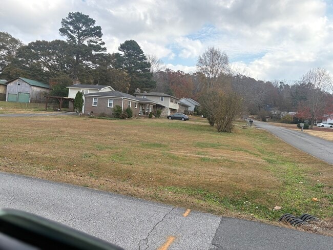 21 Pine St in Oneonta, AL - Foto de edificio - Building Photo