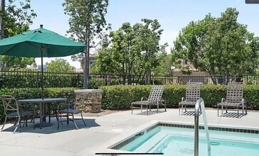 1317 Corte Alemano in Costa Mesa, CA - Building Photo - Building Photo