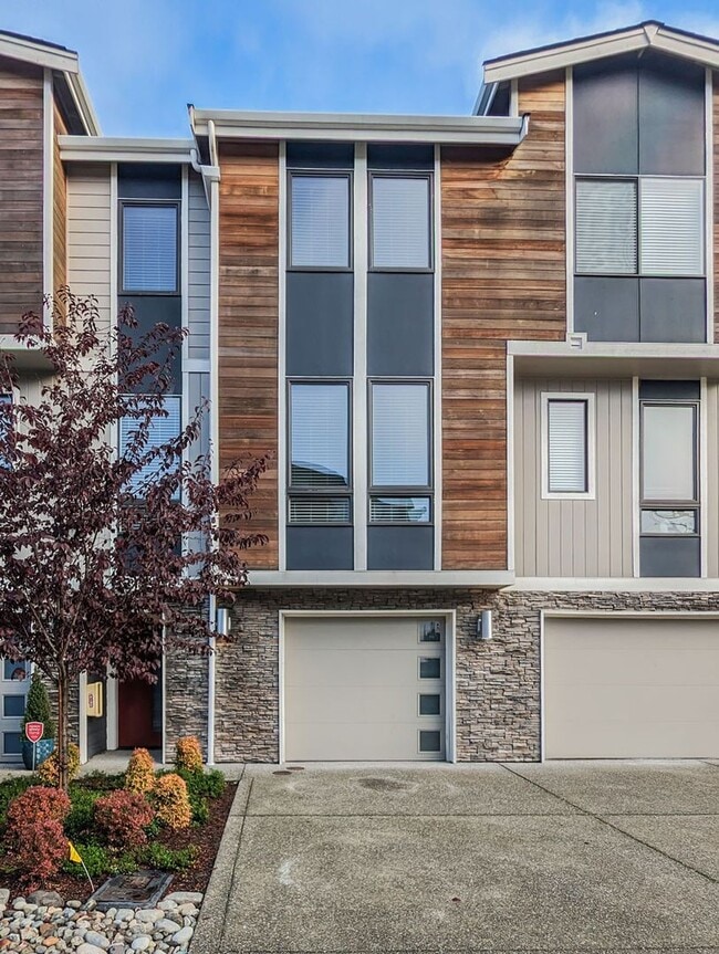 property at 12718 35th Ave SE