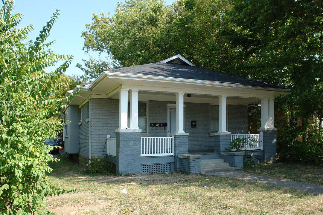 225 Waller Ave in Lexington, KY - Building Photo