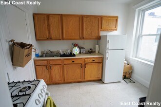 119 Sutherland Rd in Boston, MA - Building Photo - Building Photo