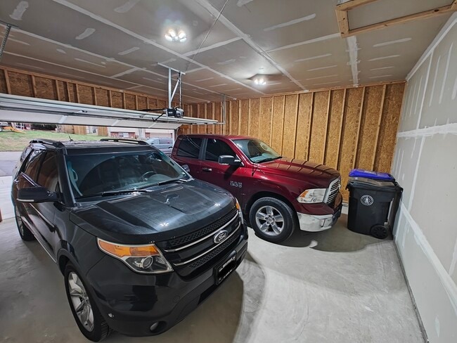 231 Old Schaeffer Ln in O'Fallon, MO - Building Photo - Building Photo