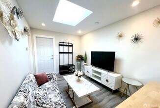 848 Girard St in San Francisco, CA - Building Photo - Building Photo