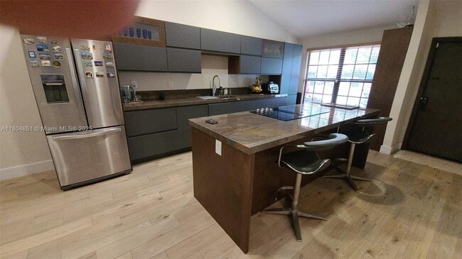 1730 Acorn Ln in Pembroke Pines, FL - Building Photo - Building Photo