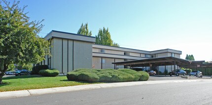 Brentwood Gardens Apartment Community in Spokane, WA - Foto de edificio - Building Photo