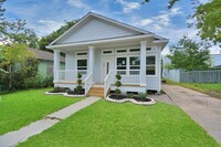 1210 Bigelow St in Houston, TX - Building Photo - Building Photo