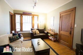 1406 W Cornelia Ave in Chicago, IL - Building Photo - Building Photo
