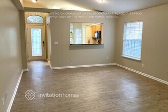 9566 Southbrook Dr in Jacksonville, FL - Foto de edificio - Building Photo