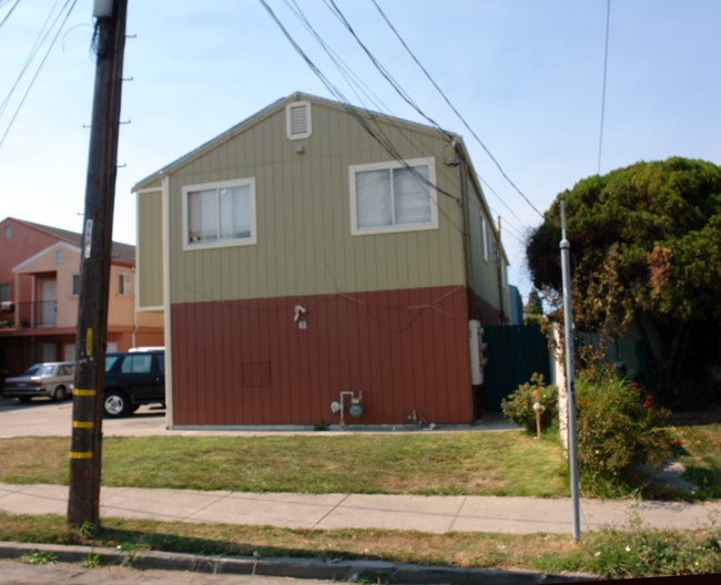 9 17th St in Richmond, CA - Foto de edificio - Building Photo