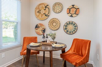 Seasons at Umstead Apartment Homes in Raleigh, NC - Building Photo - Interior Photo