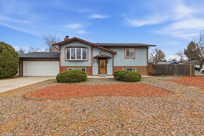 property at 1622 S Troy St