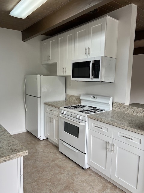 3434 Reynard Way, Unit Josie in San Diego, CA - Foto de edificio - Building Photo