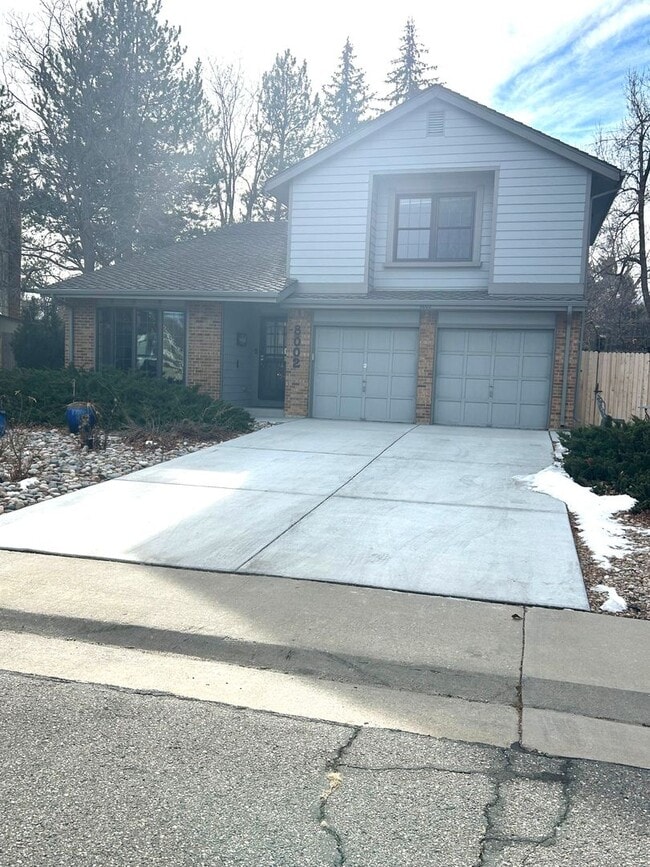 8002 Field Ct in Arvada, CO - Building Photo - Building Photo