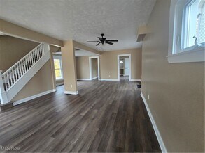 2294 E 100th St in Cleveland, OH - Building Photo - Building Photo